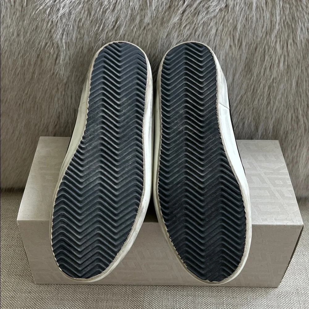 Golden Goose Black and White Leather Sneakers - Picture 6 of 6